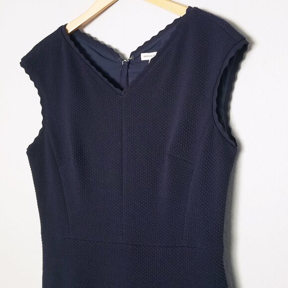 Rebecca Taylor Anna Scallop-Trimmed Navy Dress Size L Textured Knit Modest $395 - Picture 7 of 15